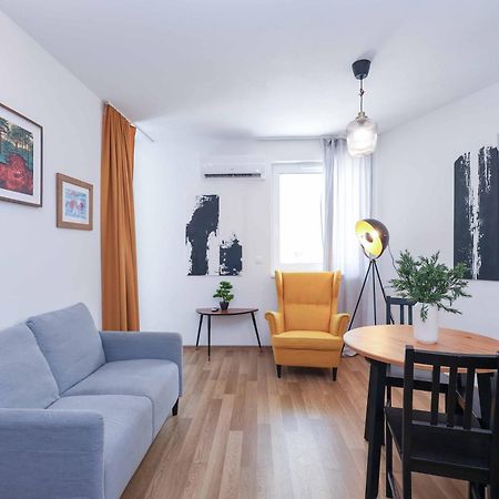 Adamick Place In City Centre With Free Parking Apartment Bratislava Exterior photo